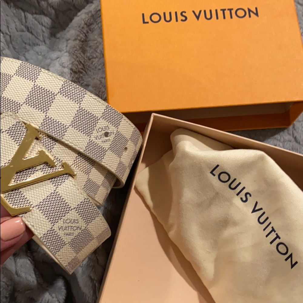 LV women’s belt